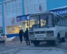 Автобус спецназа / скриншот из видео