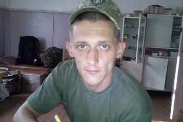 Військовий виманив у волонтерів 50 тис. грн і втік до Росії
