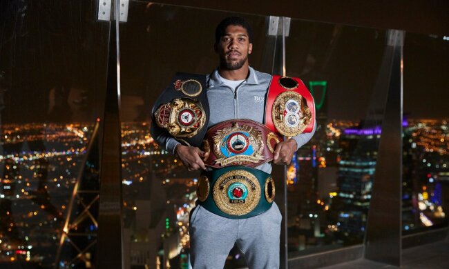 Джошуа переміг Руїса і повернув усі свої пояси, twitter.com/MatchroomBoxing