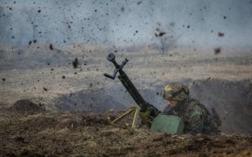 Боевики беспощадно обстреляли украинские позиции: четверо бойцов ранены