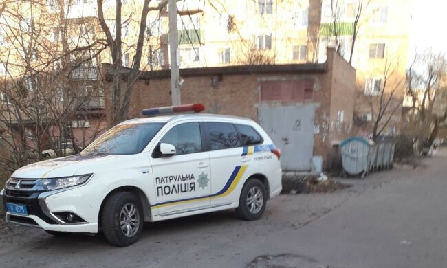 Молодий батько жорстоко вбив чотиримісячного сина і "покаявся" над дитячим тельцем: "Не любив..."