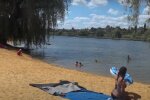 пляж, скріншот з відео