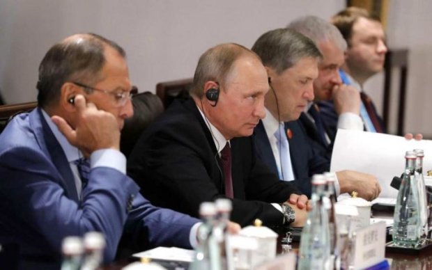 Путин клонирует губернаторов
