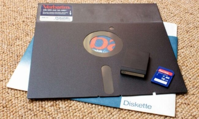 Хакер доказал пользу дискет в ядерной обороне