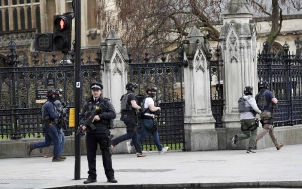 Теракты в Лондоне: шестеро погибших, десятки раненых