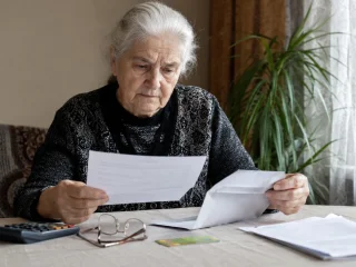 Перевірка пенсійних виплат: документи ПФУ