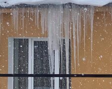 Бурульки у Львові, фото з фейсбук