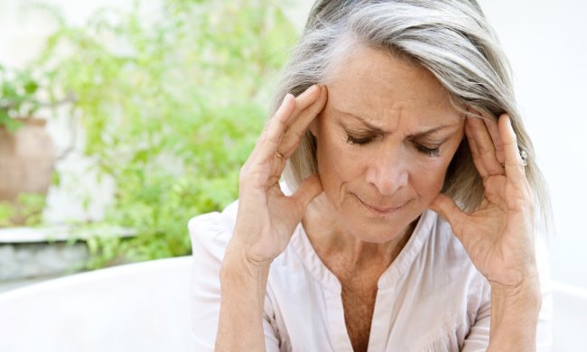 Повільно вбивають мозок: вчені назвали найнебезпечніші хвороби та звички