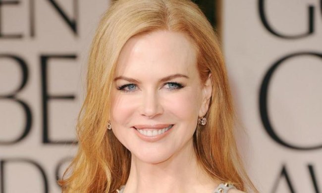 Переборщила с ботоксом: 50-летняя Кидман поразила каменным лицом