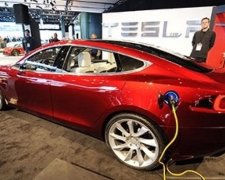 На электромобиле Tesla можно сэкономить 200 тысяч гривен