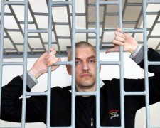 Клых находится в критическом состоянии после российской психбольницы