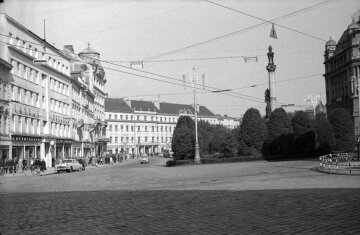 Львів, площа Адама Міцкевича, 1964 рік / фото: То є Львів