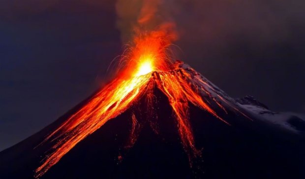 У Мексиці евакуація через виверження вулкану (відео)