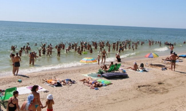 Через туристичний аншлаг на Запоріжжі  бракує води