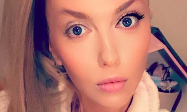 Оля Полякова, instagram.com/polyakovamusic/