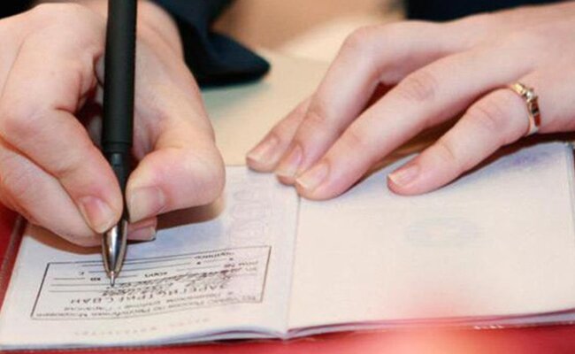 Детей даже в садик и школу не возьмут: украинцев без прописки предупредили о последствиях