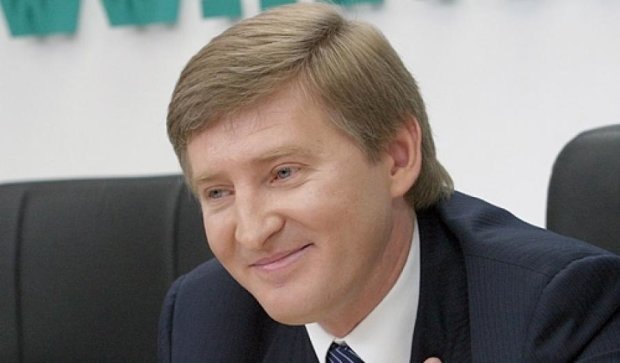 Ахметов домовляється з Яценюком