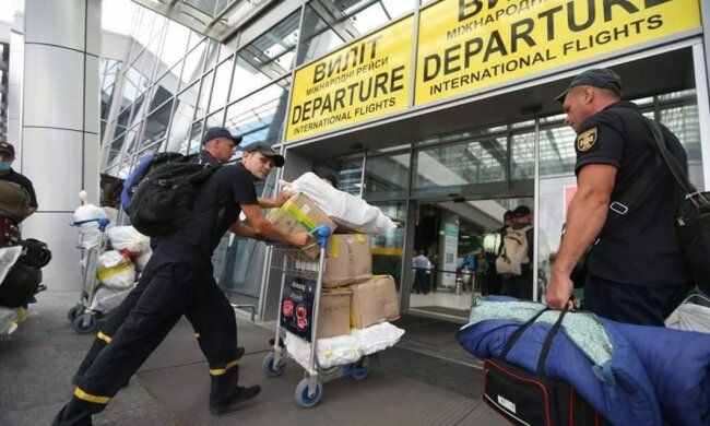 Український уряд за підтримки "Метінвесту" направив до Греції спецлітак