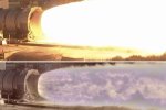 NASA показало эпичное видео запуска ракетного двигателя
