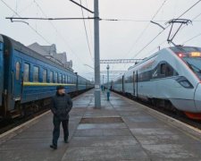 Поїзди стануть: в Україні назріває транспортний колапс