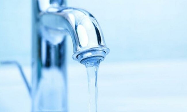 Вода з-під крану "захищає" від антибіотиків