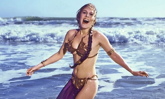 ТОП-10 спокусливих знімків юної принцеси Леї (фото)