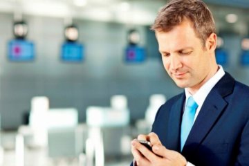 Українські топ-менеджери почали заробляти менше - інфографіка