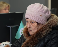 Пенсіонерка. Фото: скрін youtube