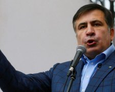 Саакашвілі похвалився документом і розповів про загрози