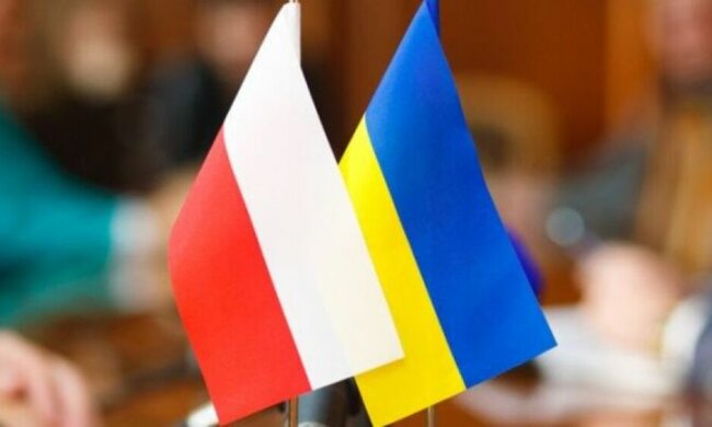 Львів "записали" в Польщу за методичкою Путіна, справа у виборах: Зеленський вже їде в гості