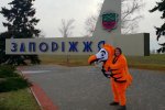 Украинцев хотят кормить российской пиццей: лезут и лезут