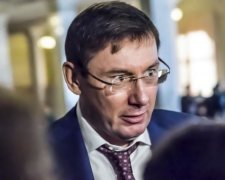 Пока Украину умоляют наказывать коррупционеров, Луценко решил по-своему