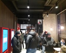 В KFC произошла потасовка