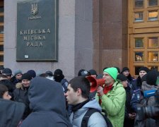 На Майдані збираються протестувати за 75 гривень