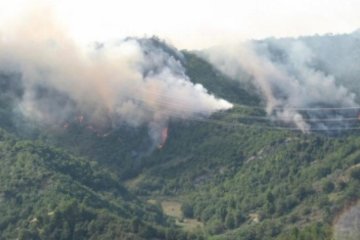 На місці аварії літака в Індонезії виявили тіла 53 осіб