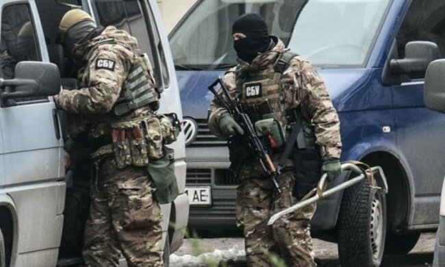 Платили за вбивство українців: СБУ викрила відомий бренд