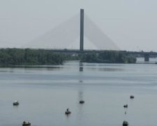 Київський міст Метро встане в кілометрових заторах