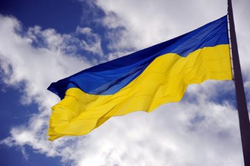 Над Кримом нарешті замайорів український прапор: неймовірні кадри