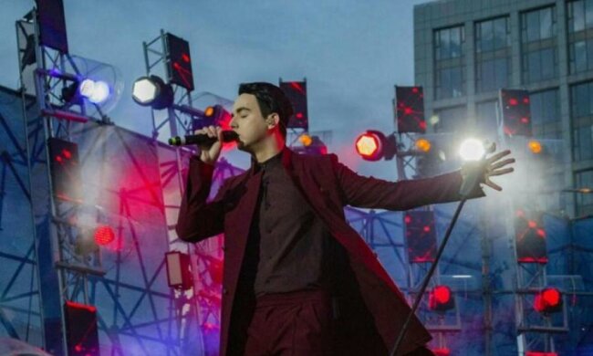 Спекотне Євробачення: Melovin розповів про інтим з фанатками