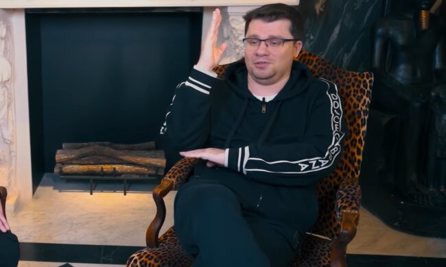 Харламов, фото скриншот с youtube