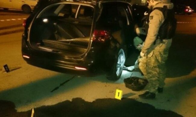 Неизвестные подорвали автомобиль депутата от УКРОПа