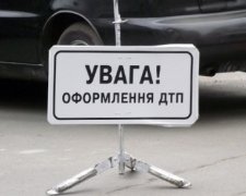 Пьяный водитель угробил четыре авто на Подоле