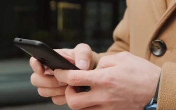 Связь. Фото: скрин youtube