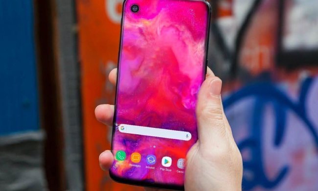 Анонс Samsung Galasy A8s: главные особенности, характеристики, цена