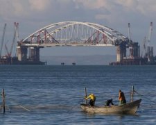 Росія відрізала Крим