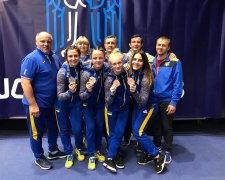 Українські красуні вигризли чотири медалі на чемпіонаті світу з боротьби