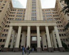 У Харкові пограбували кафедру Національного Університету