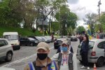 Евробляхеры под Кабмином, скриншот: PavlovskyNEWS