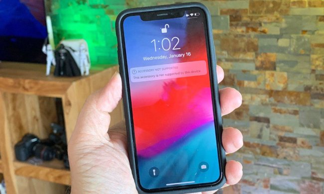 Mi MIX 2S: Xiaomi представила бюджетну версію iPhone X