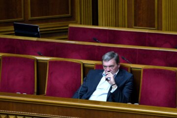 Грымчака закрыли в "золотой клетке" без свежих арбузов: "Как-то тревожно, почти месяц"